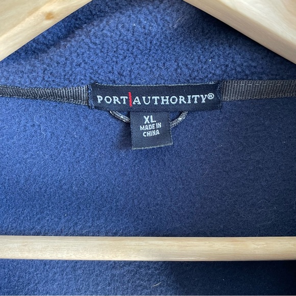 NCAA Final Four Souvenir Jacket - Picture 5 of 6